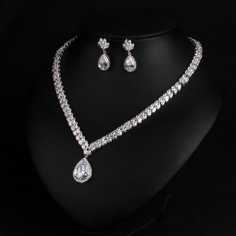 European and American dinner style necklace all