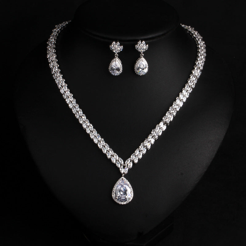 European and American dinner style necklace all