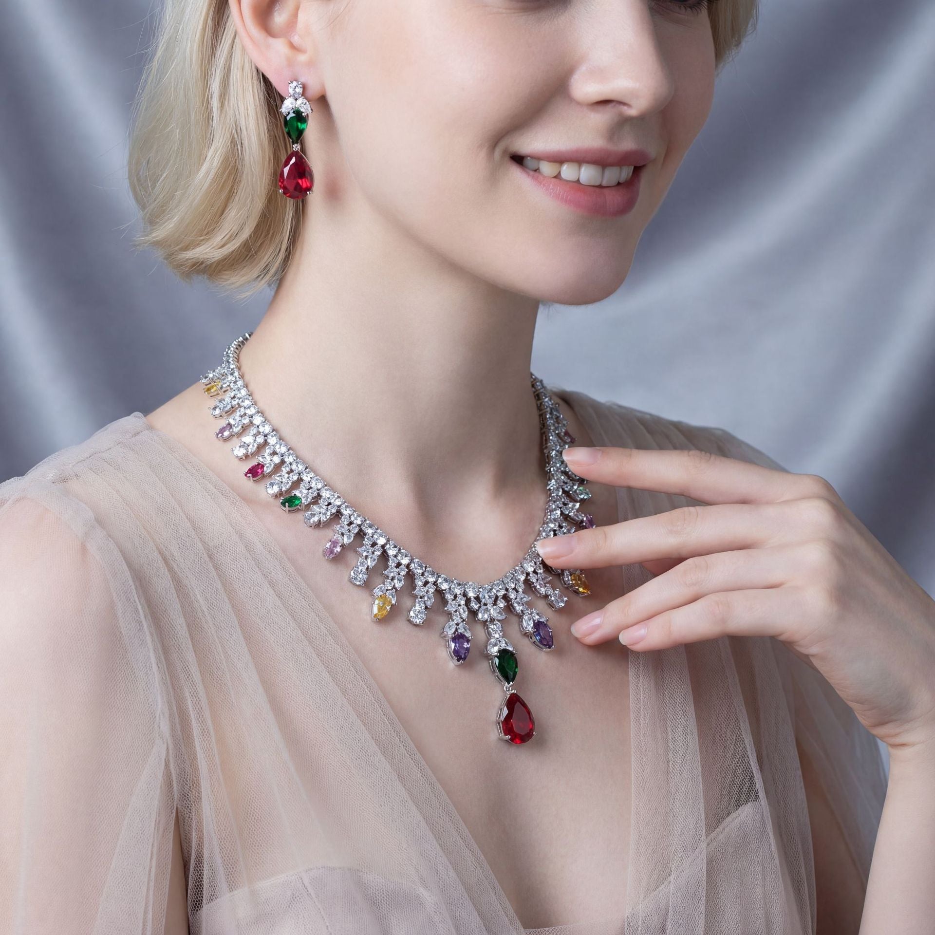 Luxury Dinner Dress Jewelry Red Zircon Necklace