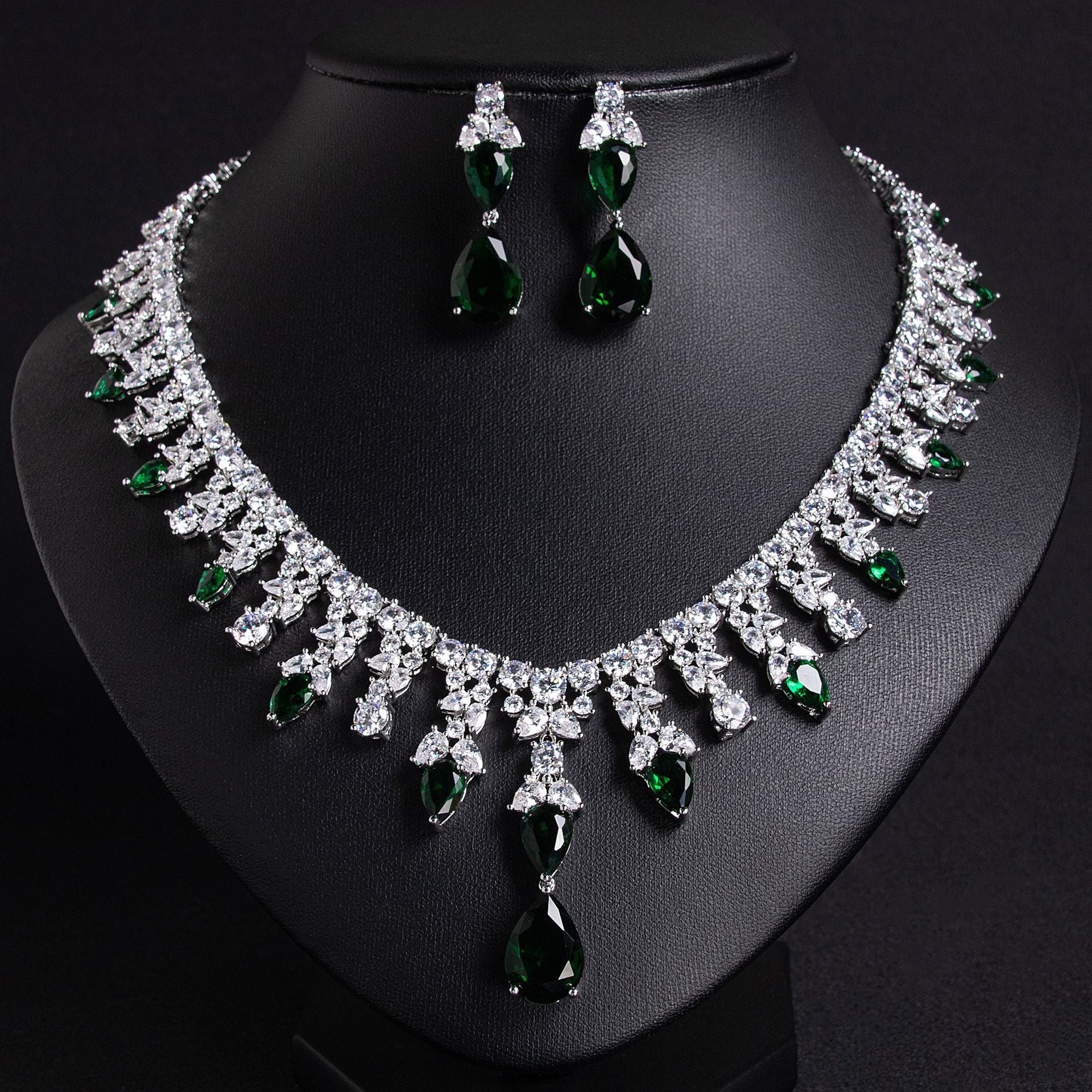 Luxury Dinner Dress Jewelry Red Zircon Necklace
