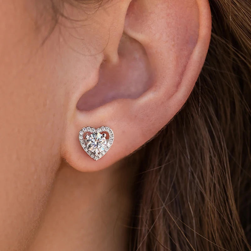 DiamondWorld Real 0.5CT D Color Moissanite Diamond