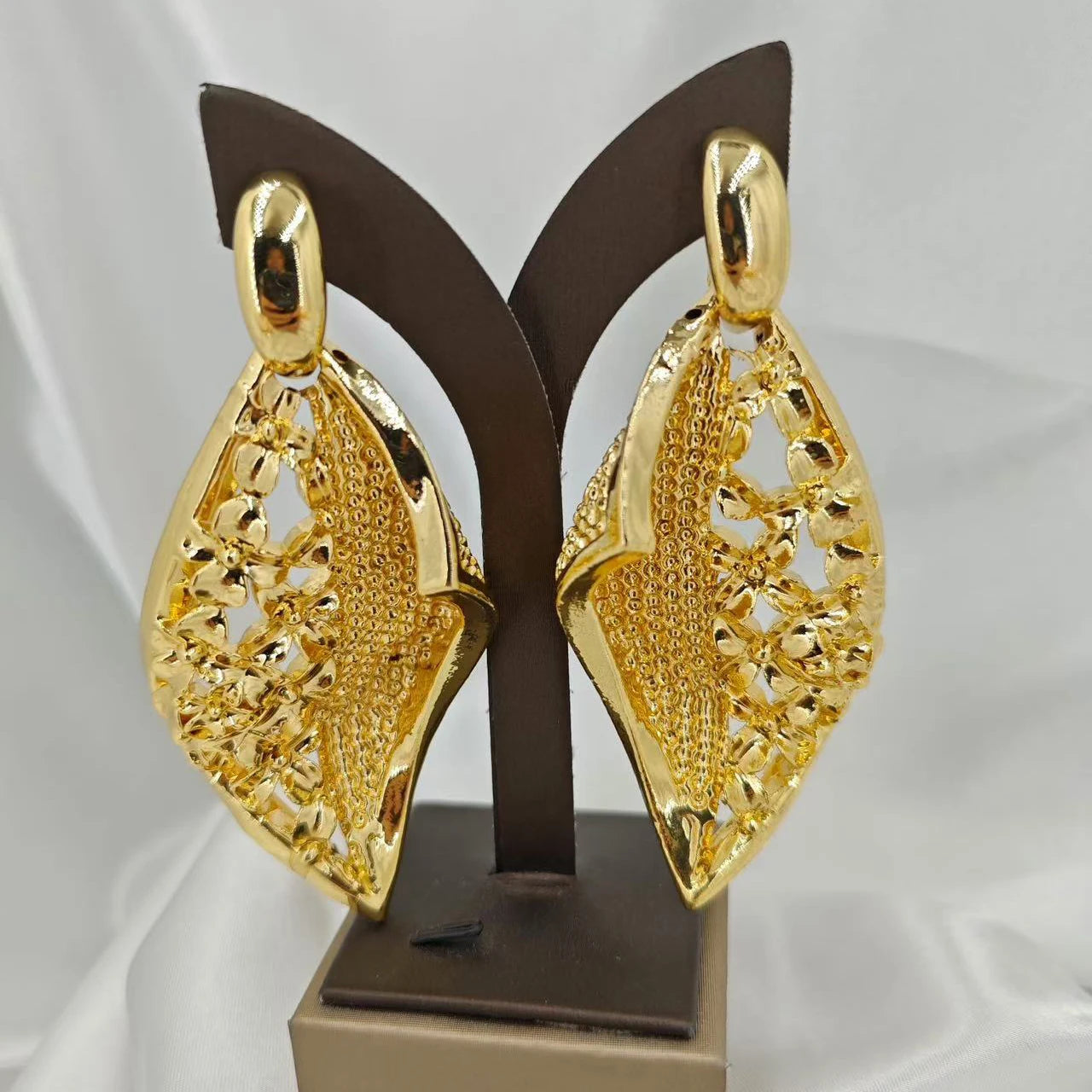 New Design Italian Gold Earrings For Women Big