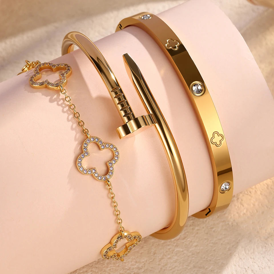 Stainless Steel Gold Plated Four-Leaf Flower Nails