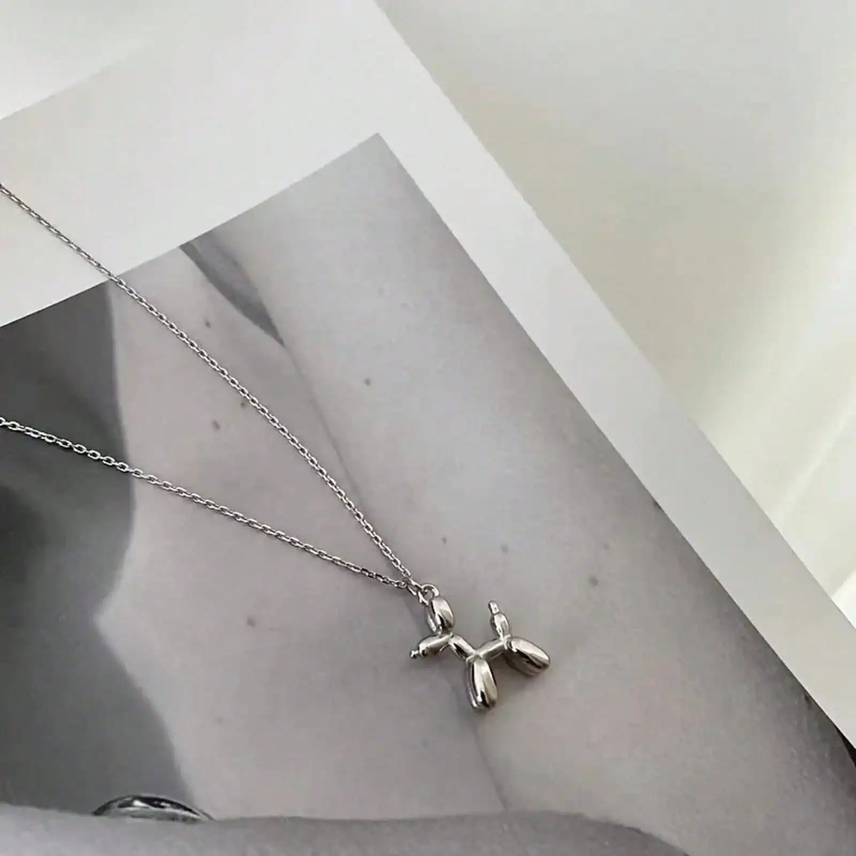 Ladies Fashion New Simple Hip Hop Balloon Dog Pendant