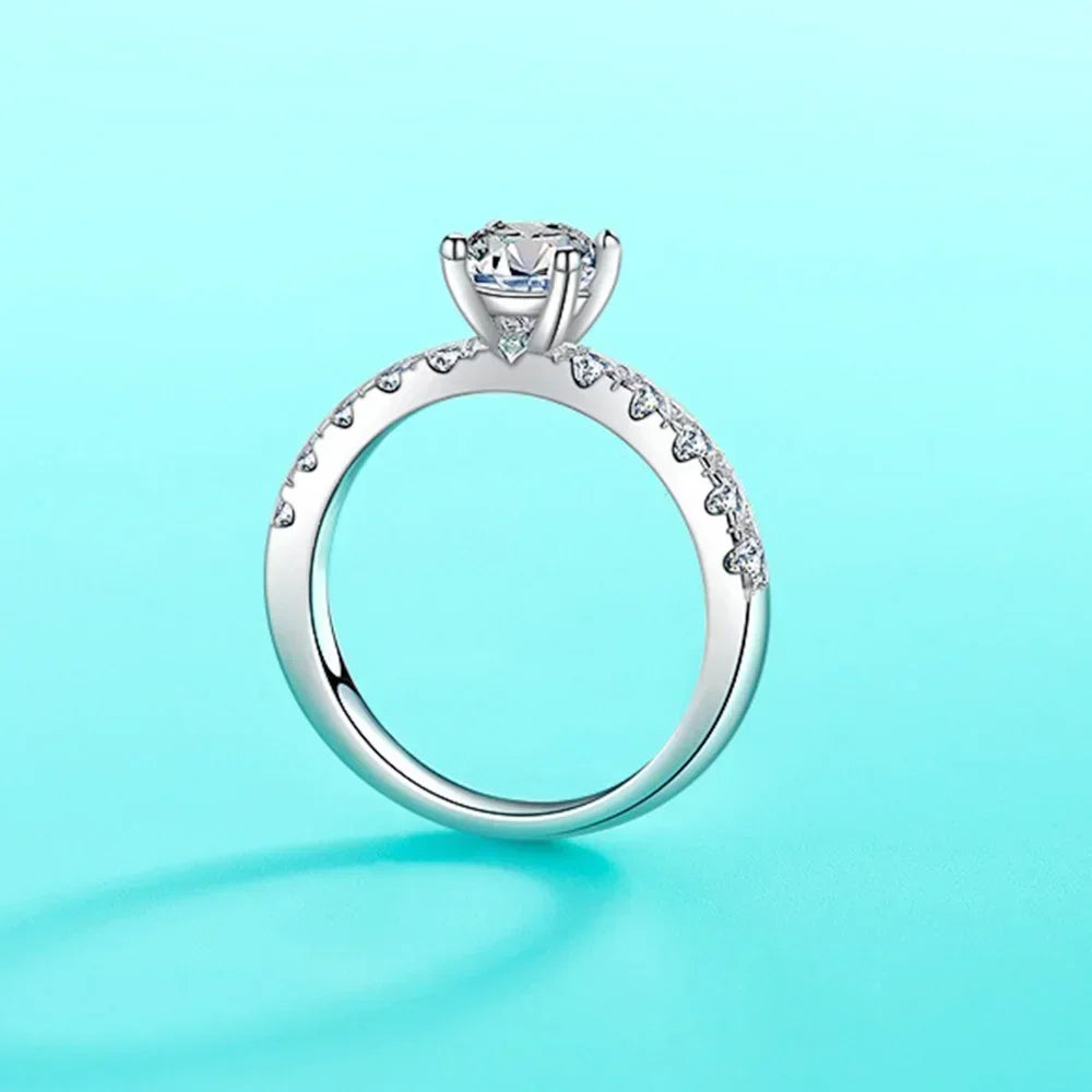 Cbtb Exquisite D Colur 1-3 Carat Moissanite Four Claw