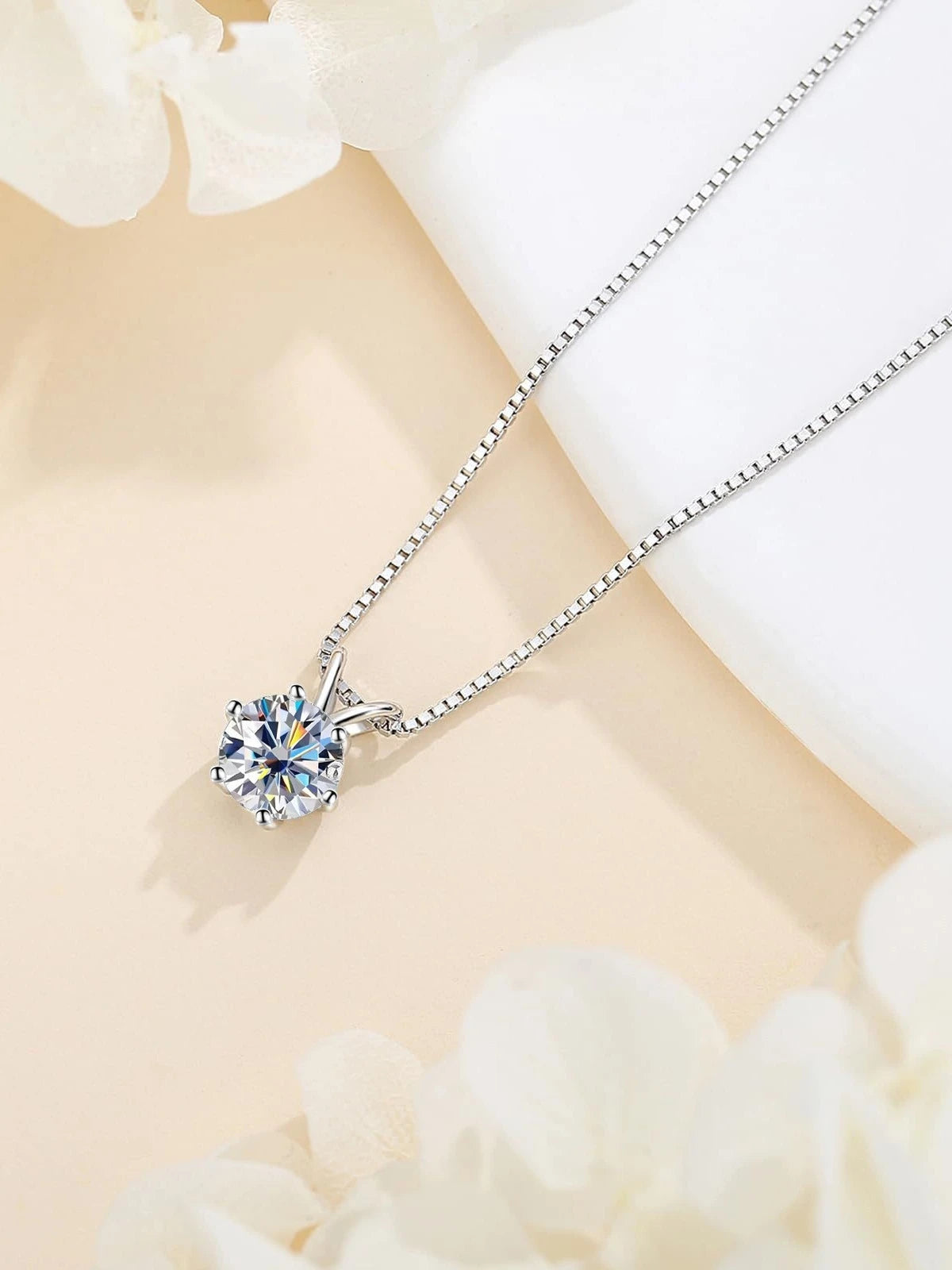 1.0ct-5ct Moissanite Pendant Necklace With Certifi