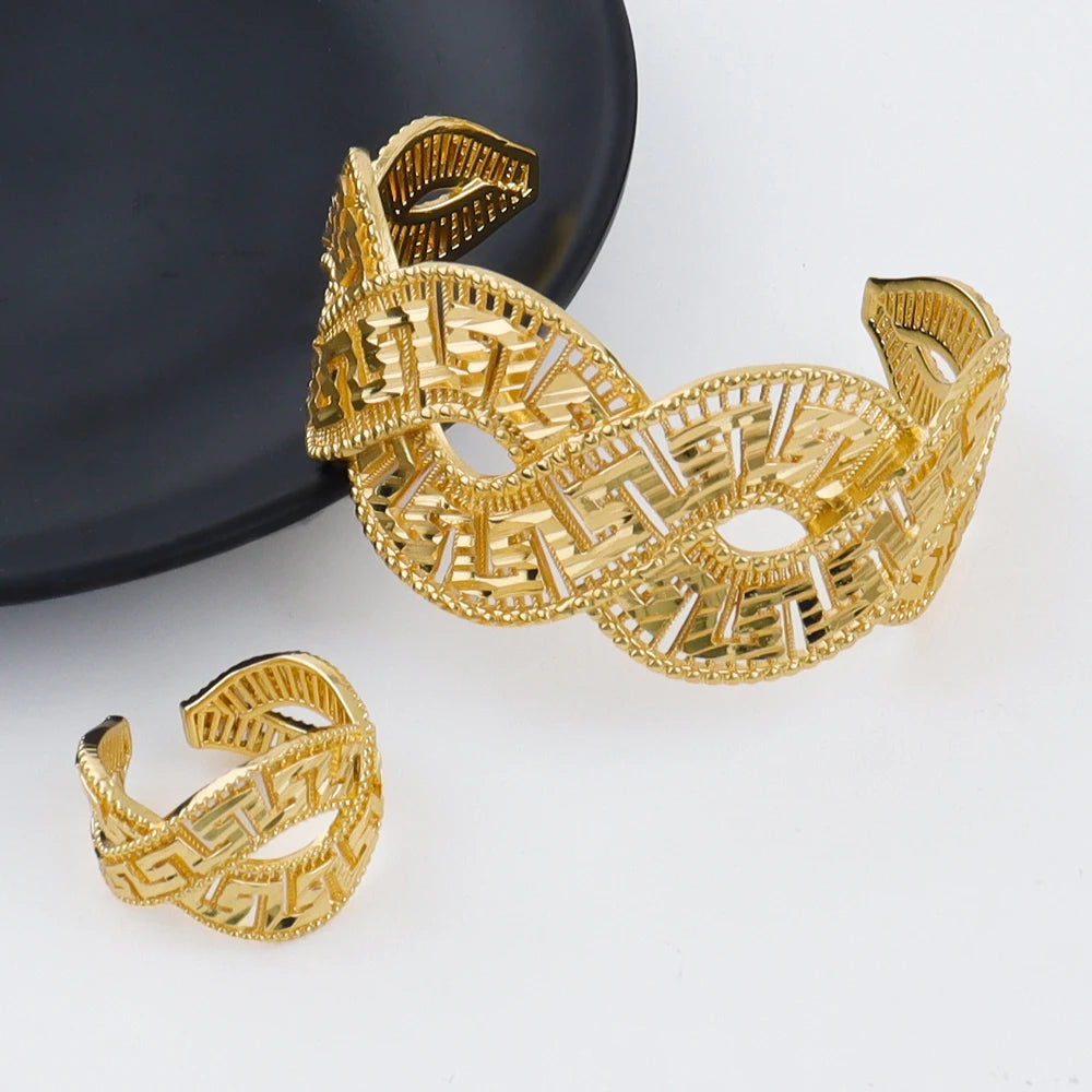 Luxury Gold Plated Necklace Earrings Bracelet Ring Set