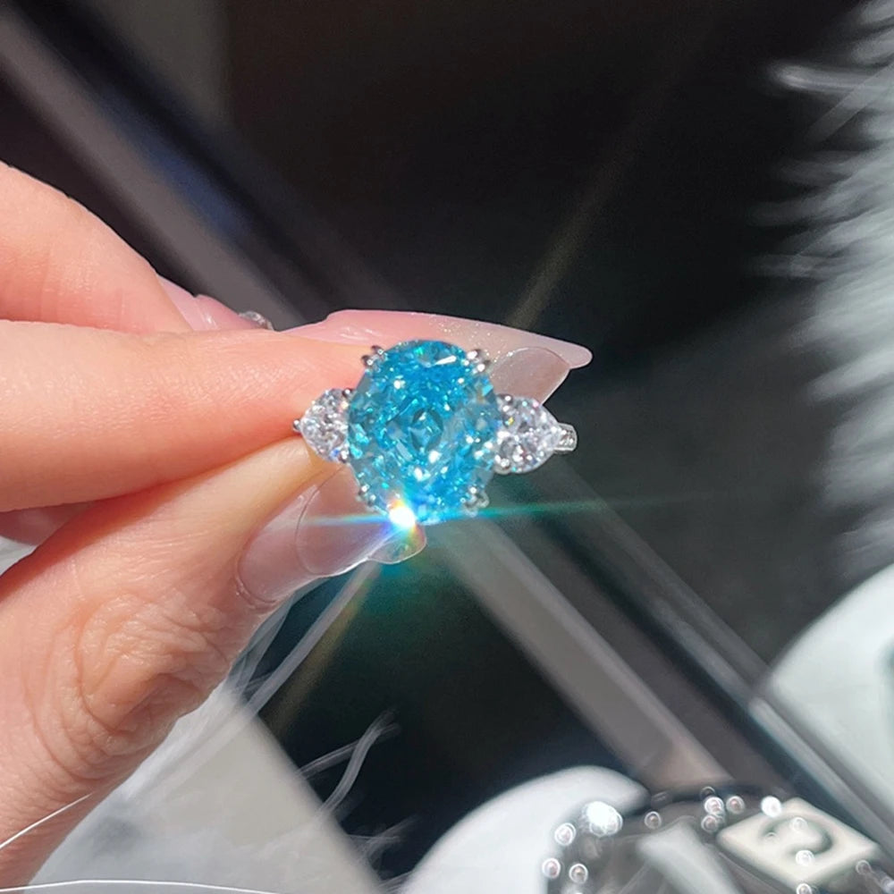 Vinregem 10*12MM Oval Cut Aquamarine High Carbon