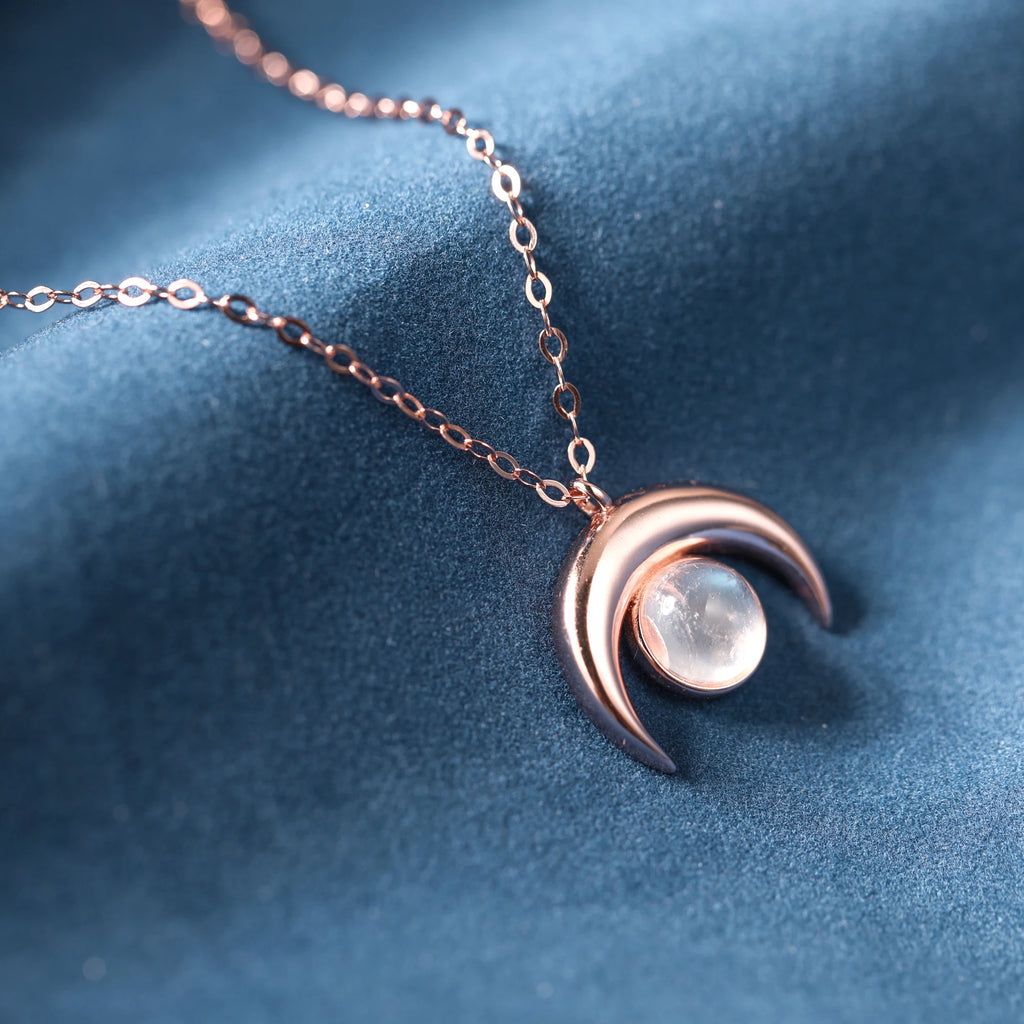 925 Sterling Silver Moon Pendant Necklace Vintage