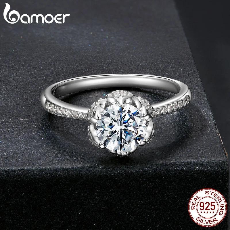 Bamoer 1CT Moissanite Flower Bud Ring Channel Set
