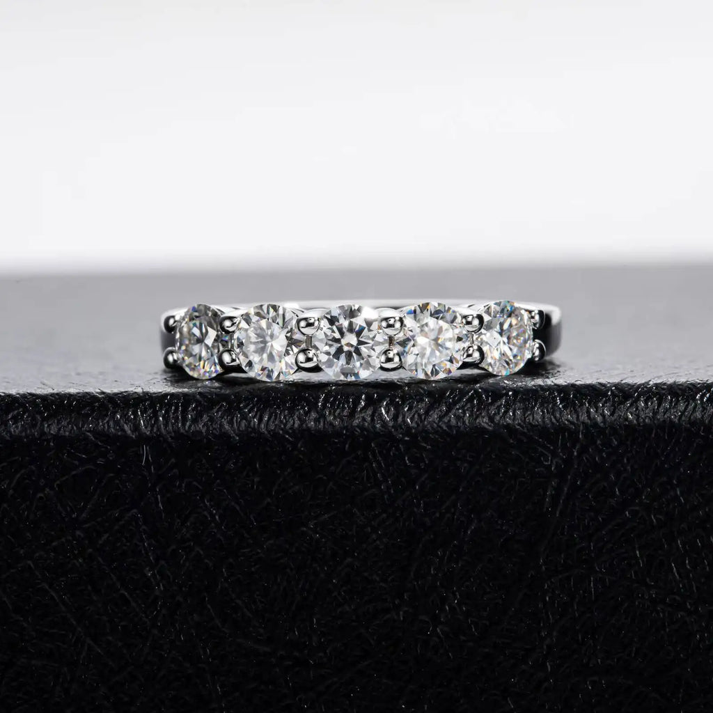 SG White Gold D Color 4mm Moissanite Ring For