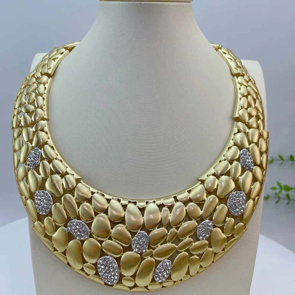 Italian Dubai Simple Style Big Bold Necklace Luxury
