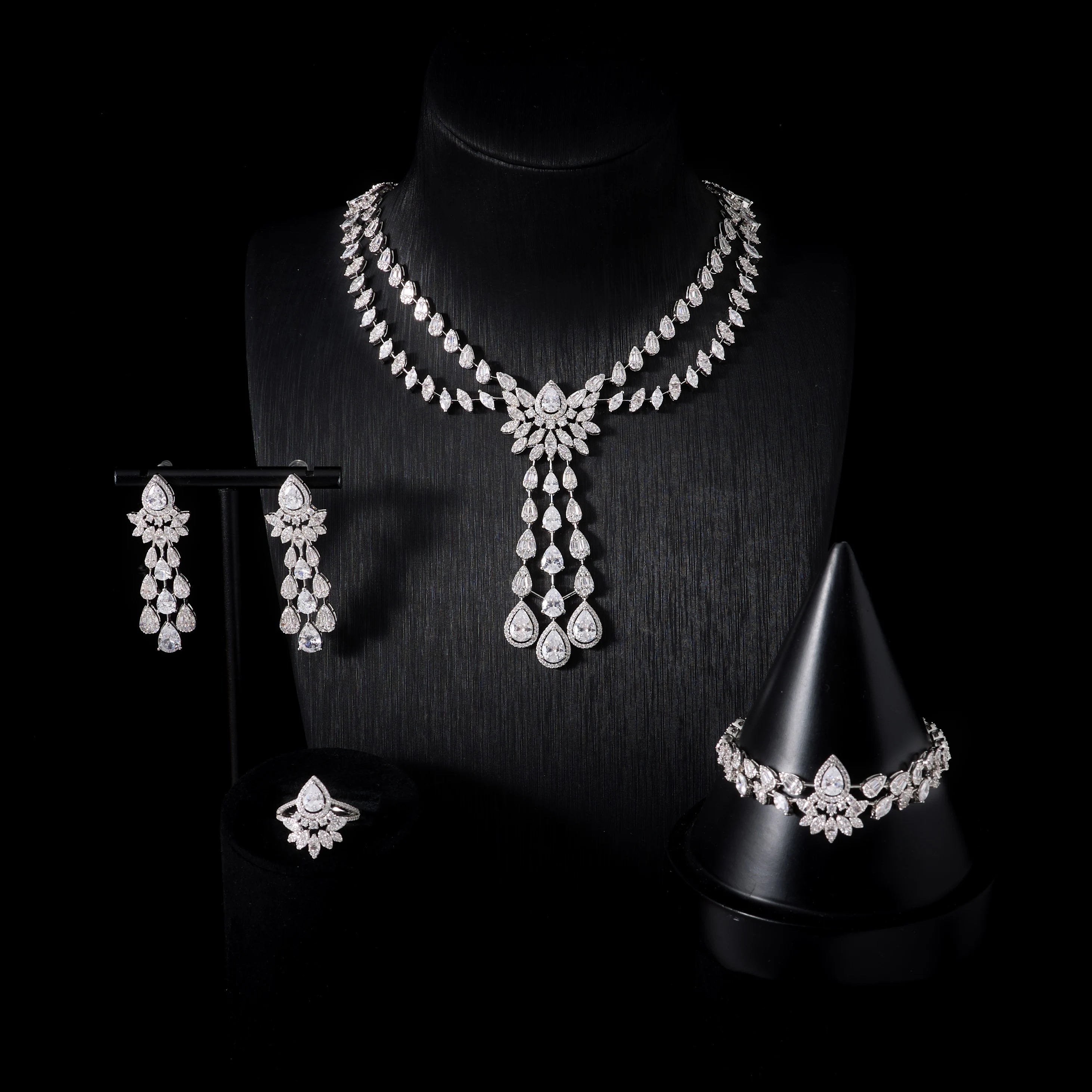 IN Jewelife 00137 Necklace Jewelry Sets for Women