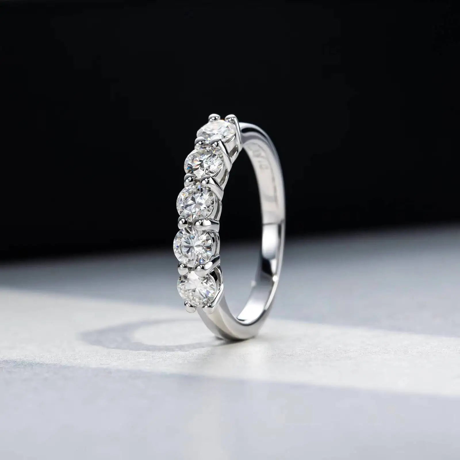 SG White Gold D Color 4mm Moissanite Ring For
