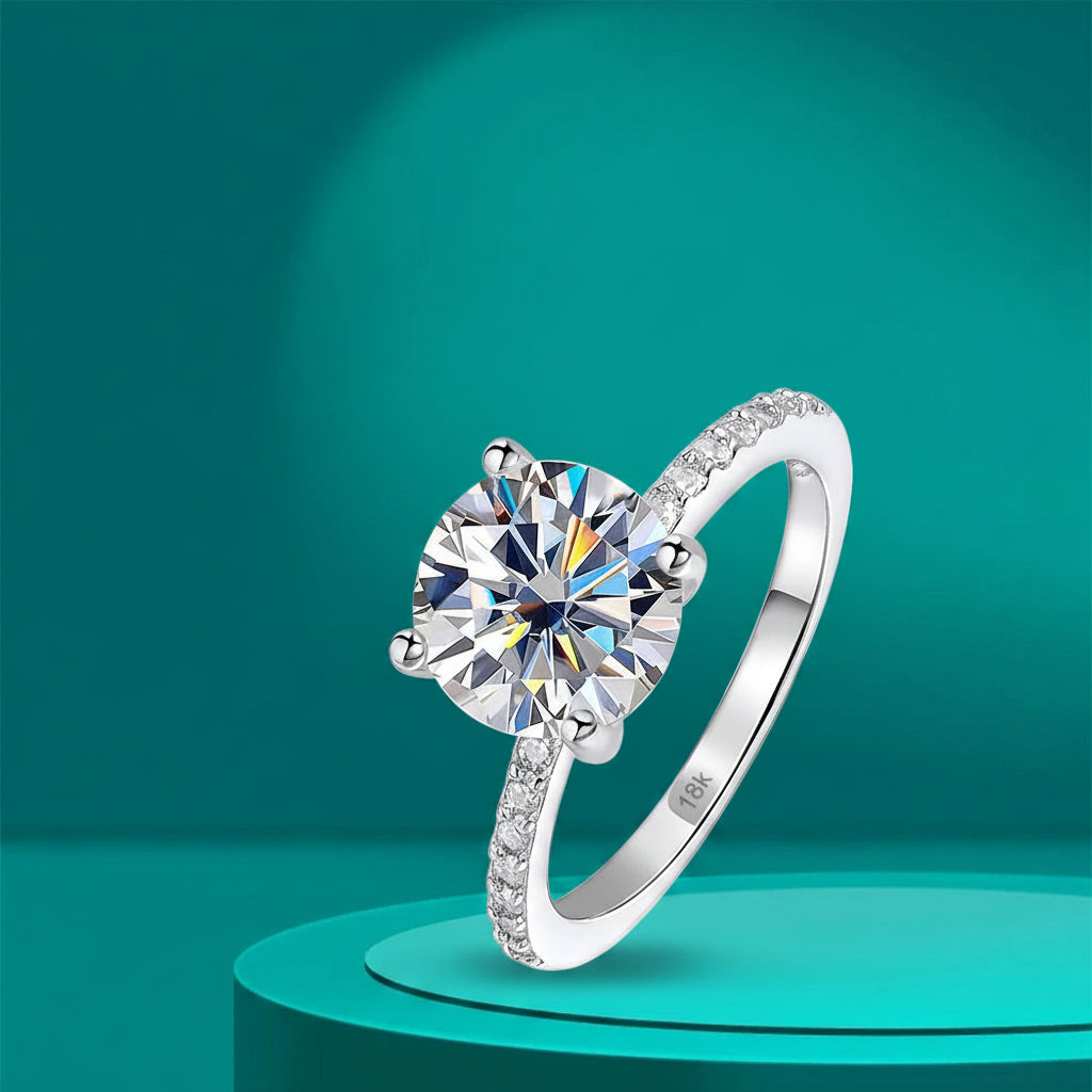 KNOBSPIN D VVS1 1-3ct Round Moissanite Ring 18K White