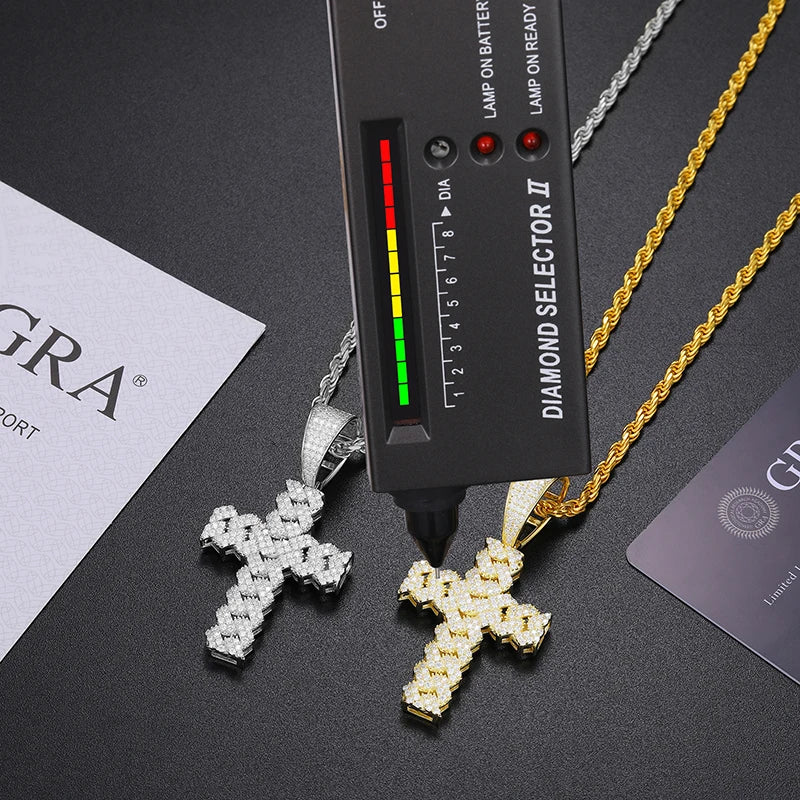 High Quality Unisex Classic Cross 14mm Cuban Link.