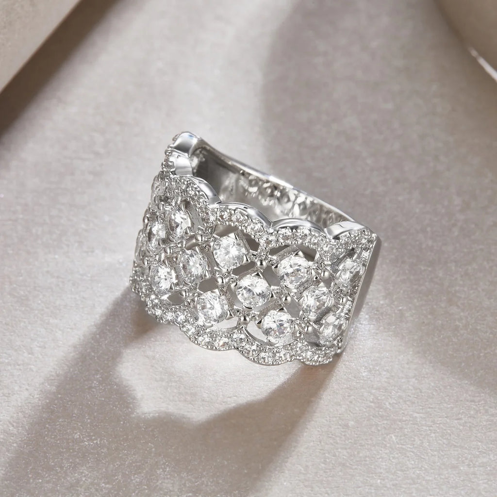 Cosfix Women Full Moissanite Ring s925 Silver
