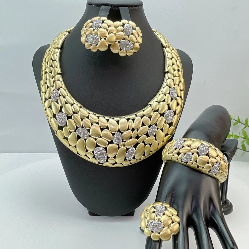Italian Dubai Simple Style Big Bold Necklace Luxury