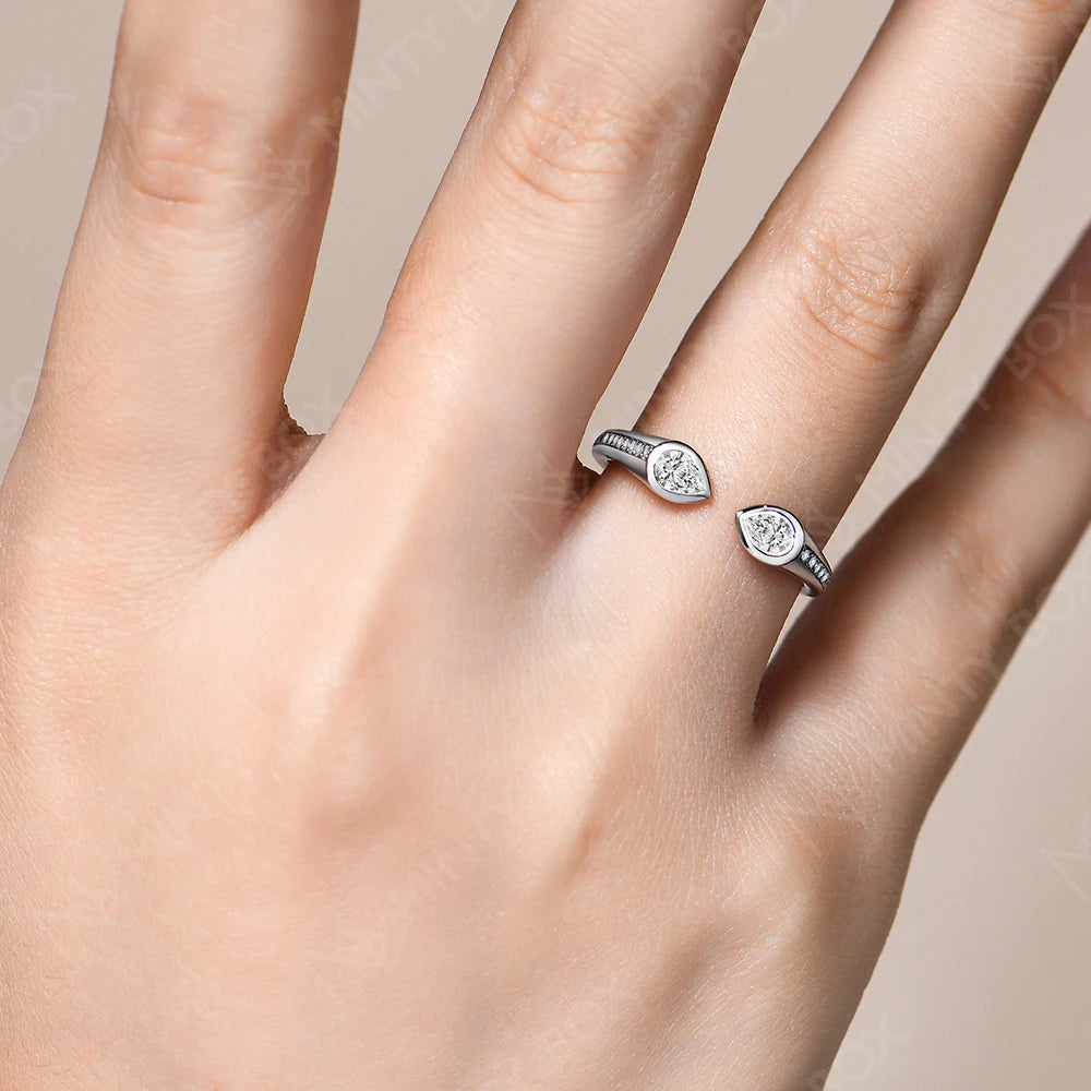 Mintybox Pear Shape Lab Grown Diamond Ring 0.5CT