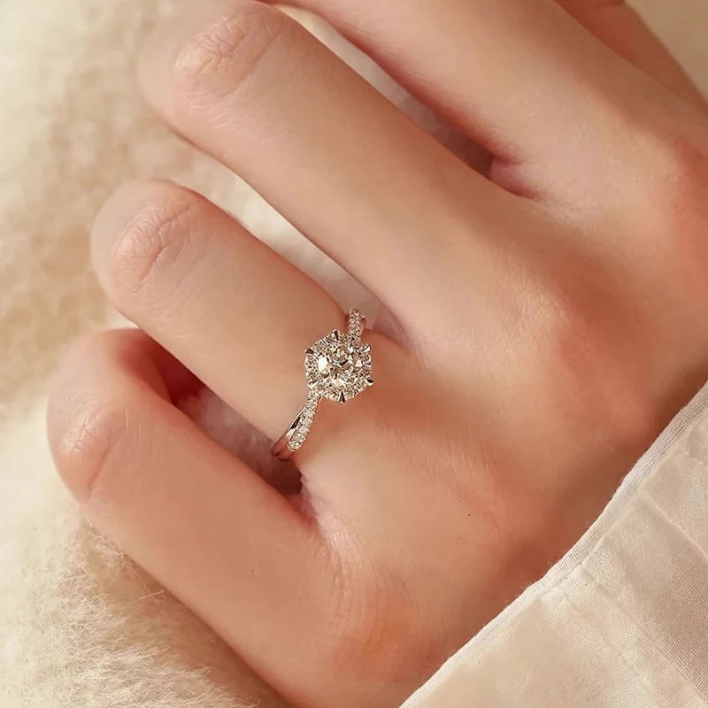 TEN Carats 0.5-1CT S925 sterling silver Moissanite.