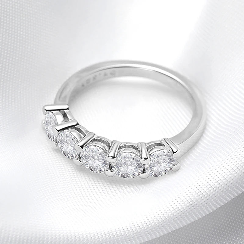 White Gold D Color 4mm Moissanite Ring for Women 1.5CT