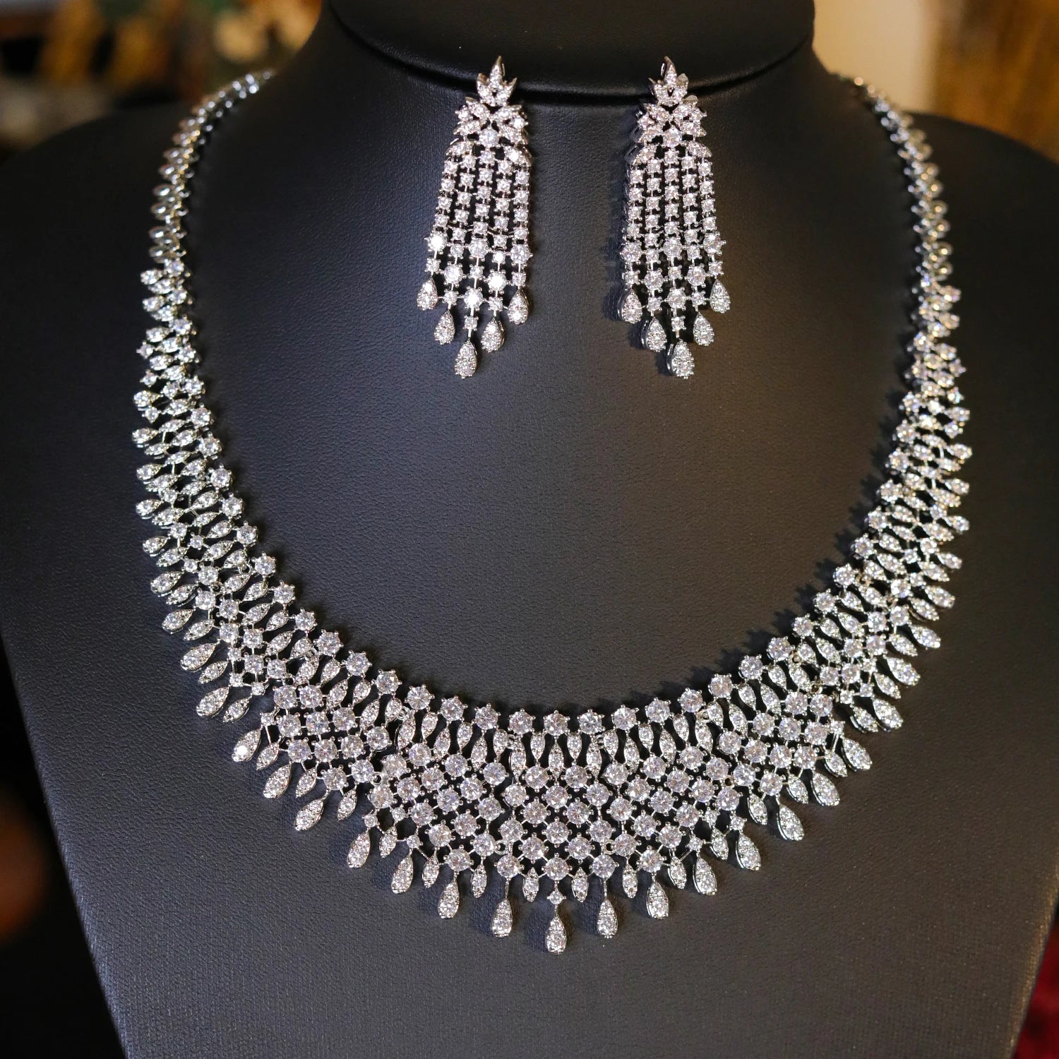 Asnora New Cubic Zirconia Wedding Banquet White