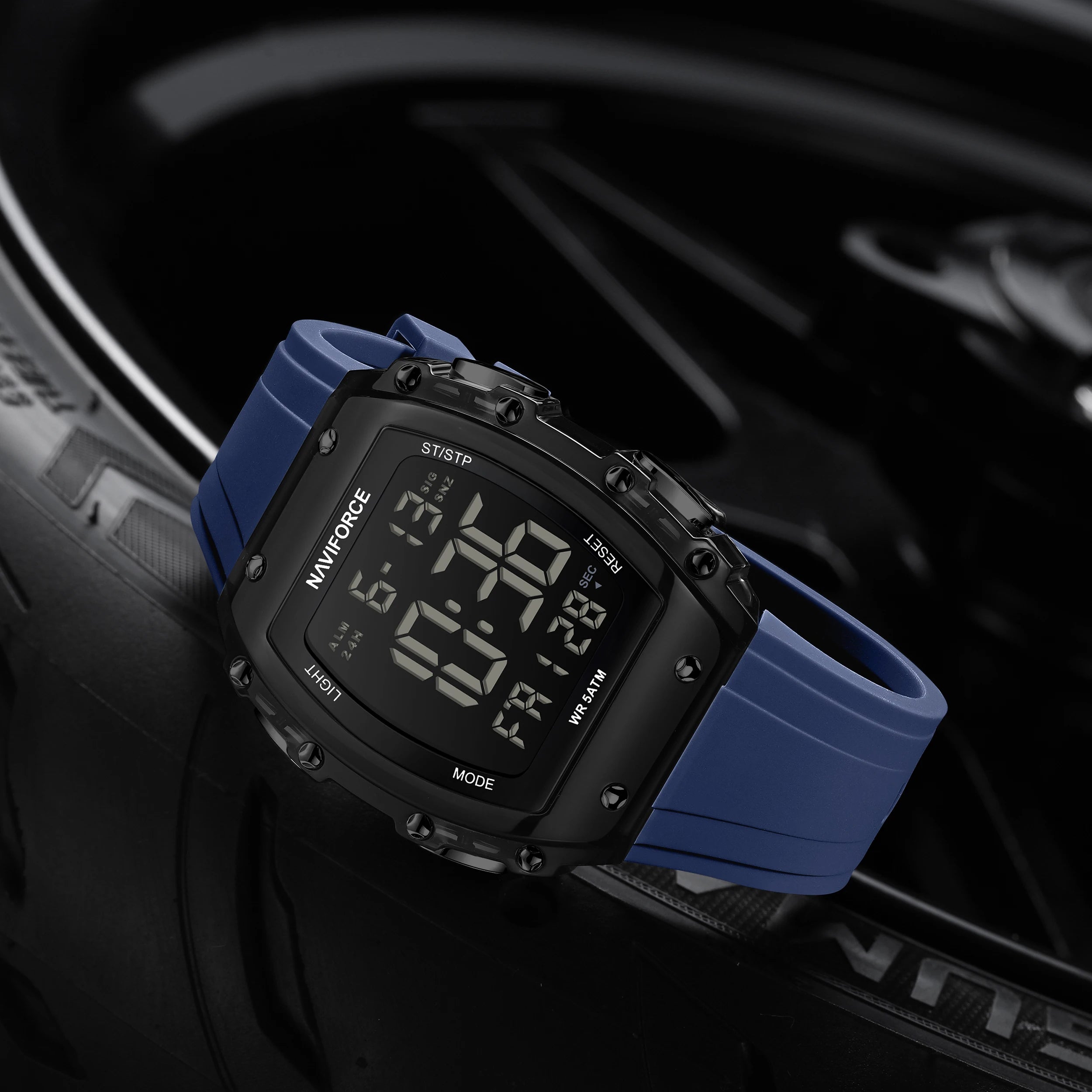 Naviforce 6107 Fashion Student Watch Men's Electro