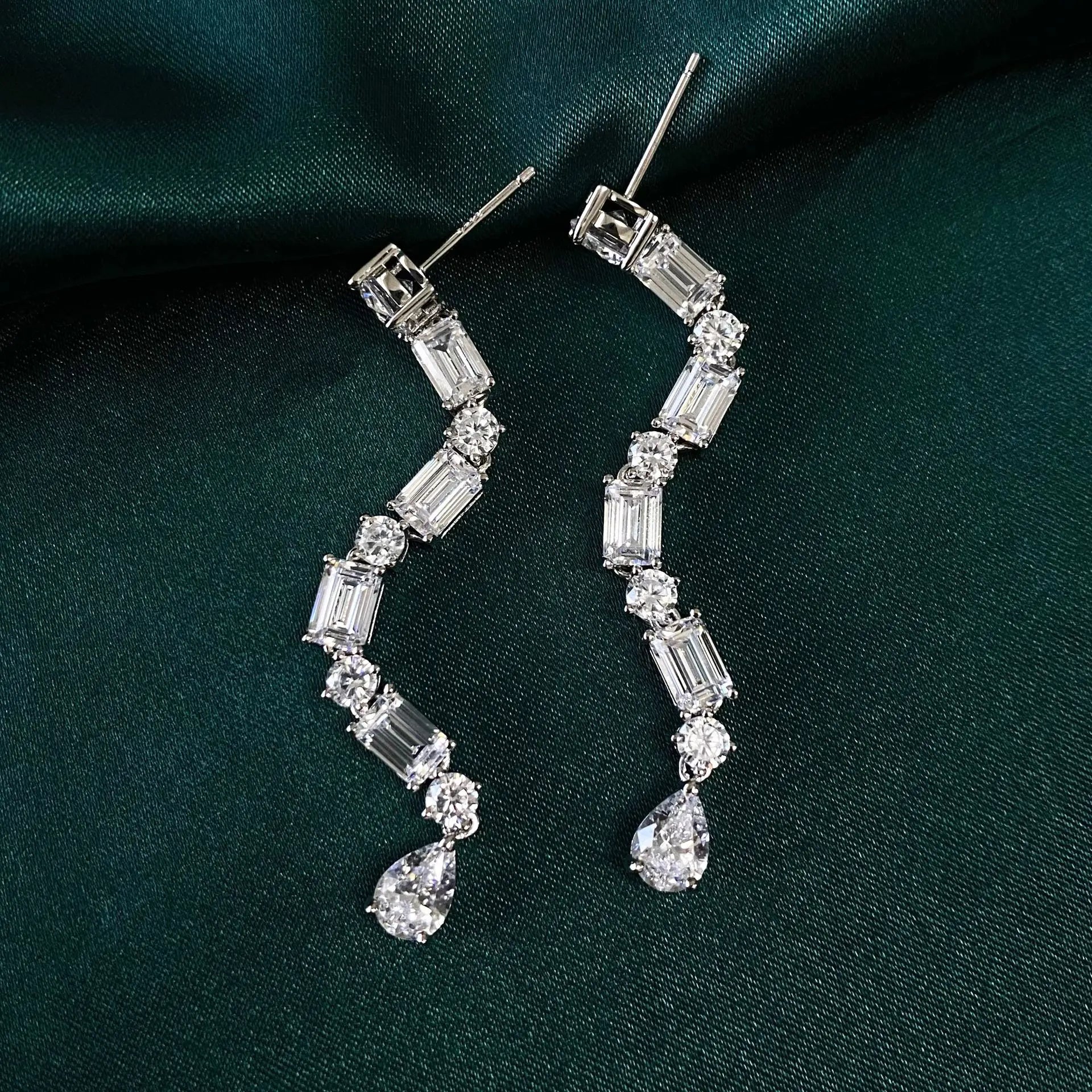Cosya 6.8CT Full Moissanite Long Drop Earrings.