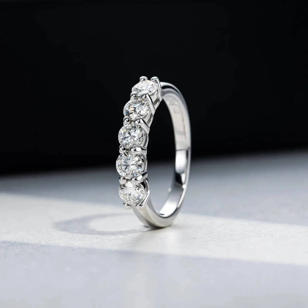 SG White Gold D Color 4mm Moissanite Ring For