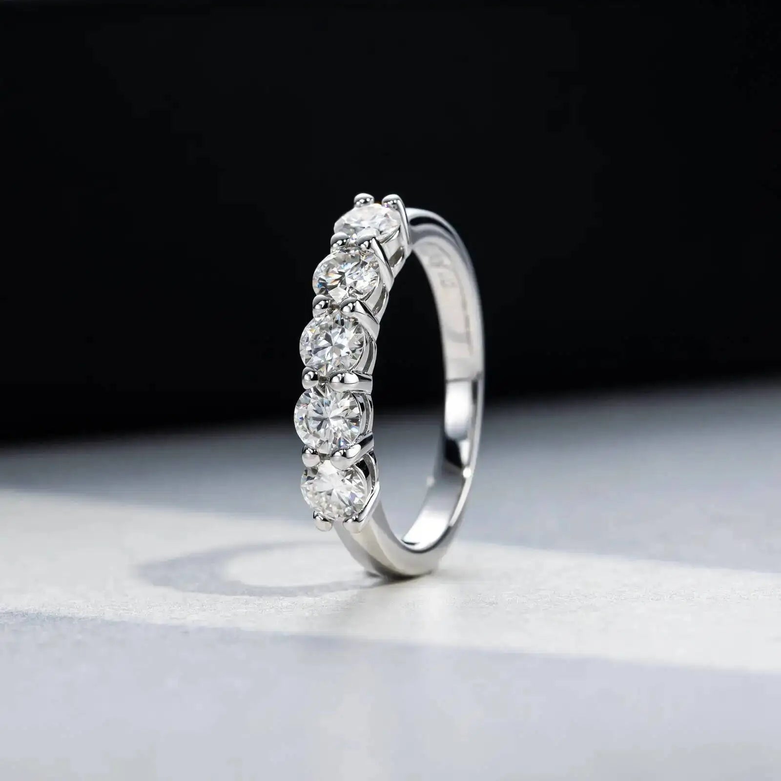 SG White Gold D Color 4mm Moissanite Ring For