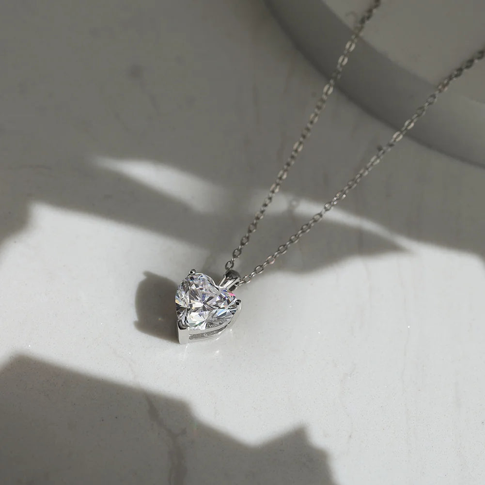 Rinntin Moissanite Diamond Heart Pendant 1-4CT