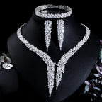 Handgefertigter Damen-Schmuckset mit im Labor gezüchteten Diamanten, Weißgold
