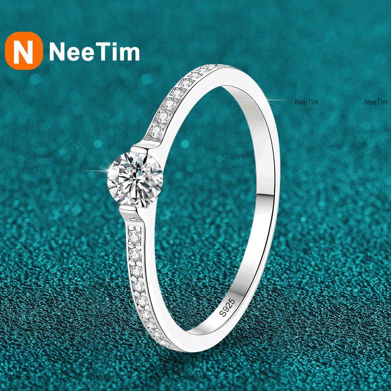 NeeTim 0.3ct 4mm D VVS1 Moissanite Rings