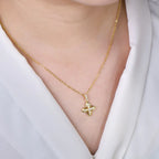 Lnngy Luxury Shiny Four-Leaf Flower Pendant Necklace