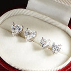 KNOBSPIN D VVS1 Heart Moissanite Earrings