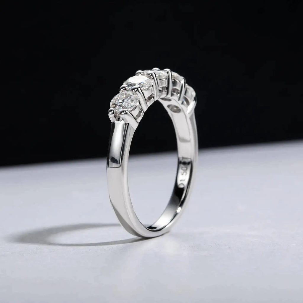 SG White Gold D Color 4mm Moissanite Ring For