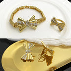 Italien 18 Karat vergoldetes Damenschmuckset Klassisch