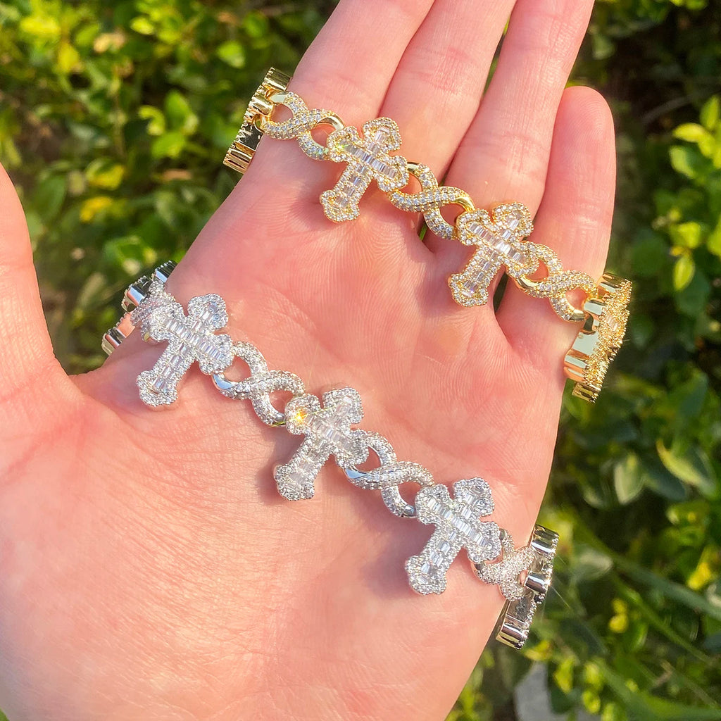 Aokaishen Iced Out Infinity Baguette Cross Link