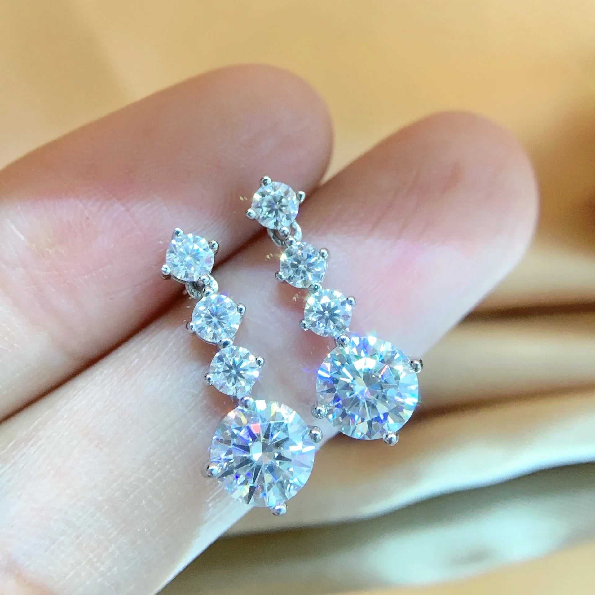 1-2ct Moissanite Earrings for Women Lab Grown