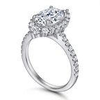 2,5 ct oval Moissanit-Verlobungsringe 7x10 mm mit