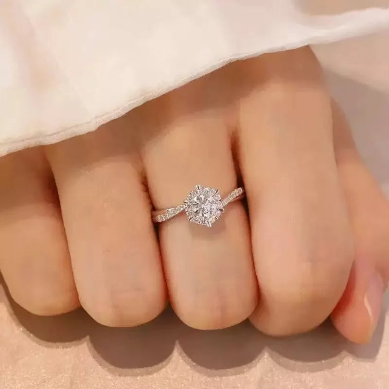 TEN Carats 0.5-1CT S925 sterling silver Moissanite.