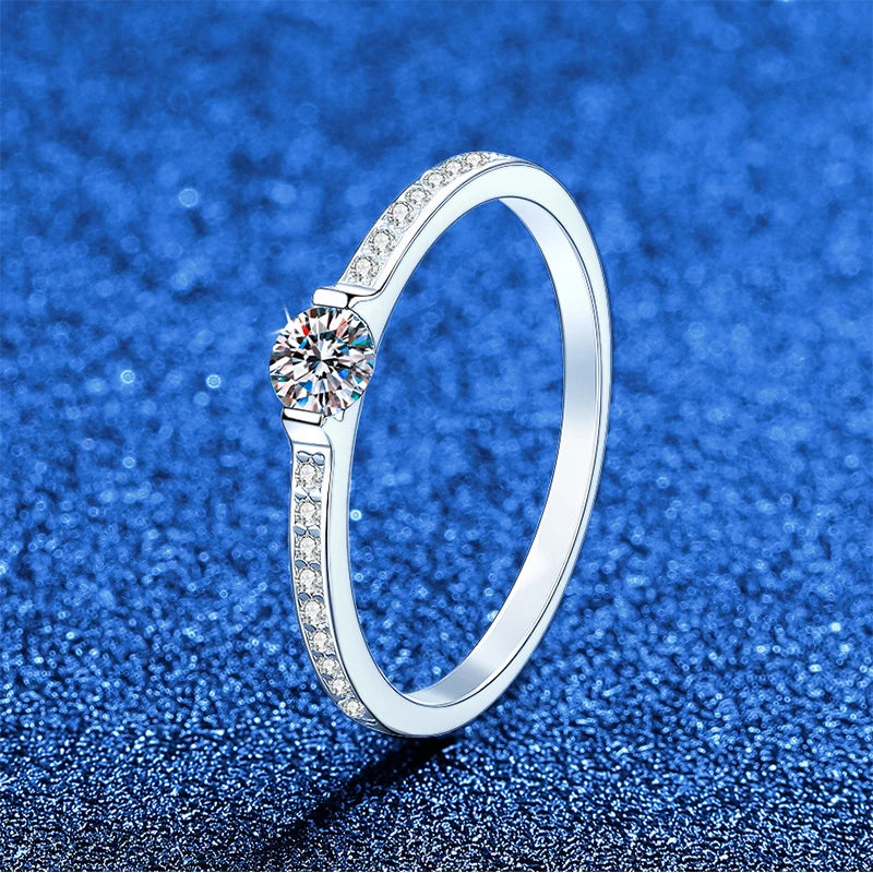 NeeTim 0.3ct 4mm D VVS1 Moissanite Rings
