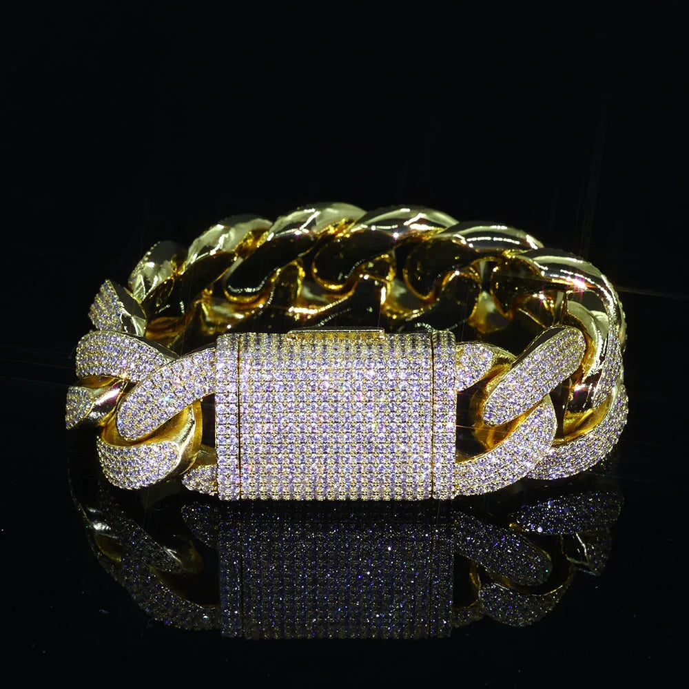 Bling Zircon Cuban Link Chain for Men Iced out.