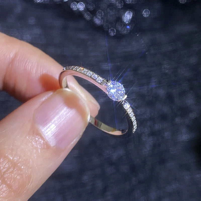 NeeTim 0.3ct 4mm D VVS1 Moissanite Rings