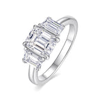 Bague en moissanite taille émeraude 6x8 MM 2,0 carats brillante