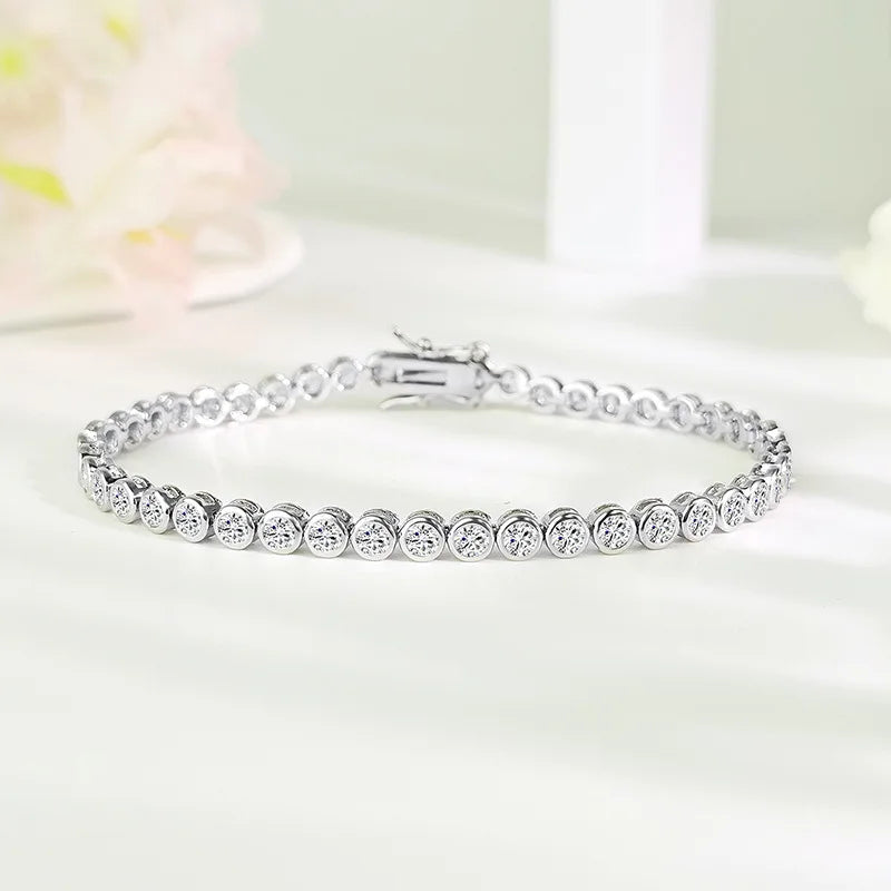 Lnkry Exquisite Round Bezel 3mm Moissanite Tennis - Silver color / about 17.7cm