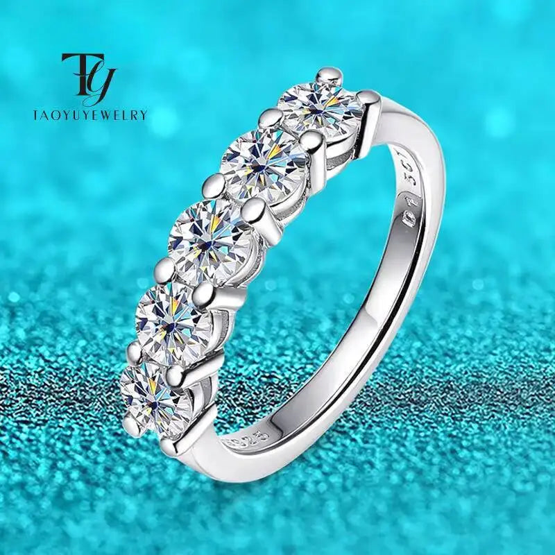 SG White Gold D Color 4mm Moissanite Ring For